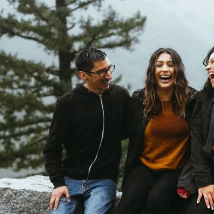 types of people you need in your life, people that will help to have true happiness in life