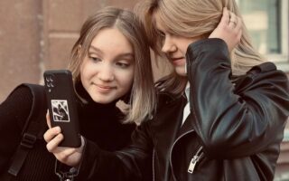 how to know if someone secretly dislikes you